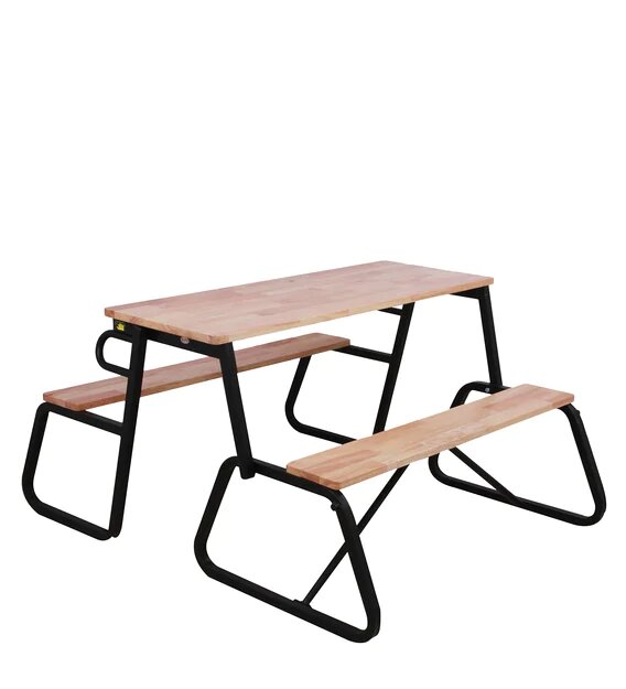 Garden bench that sales turns into a table
